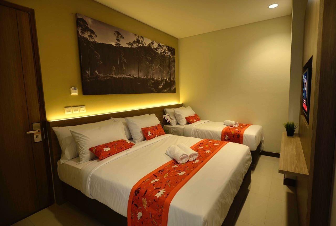 Kytos Hotel Bandung Exterior foto