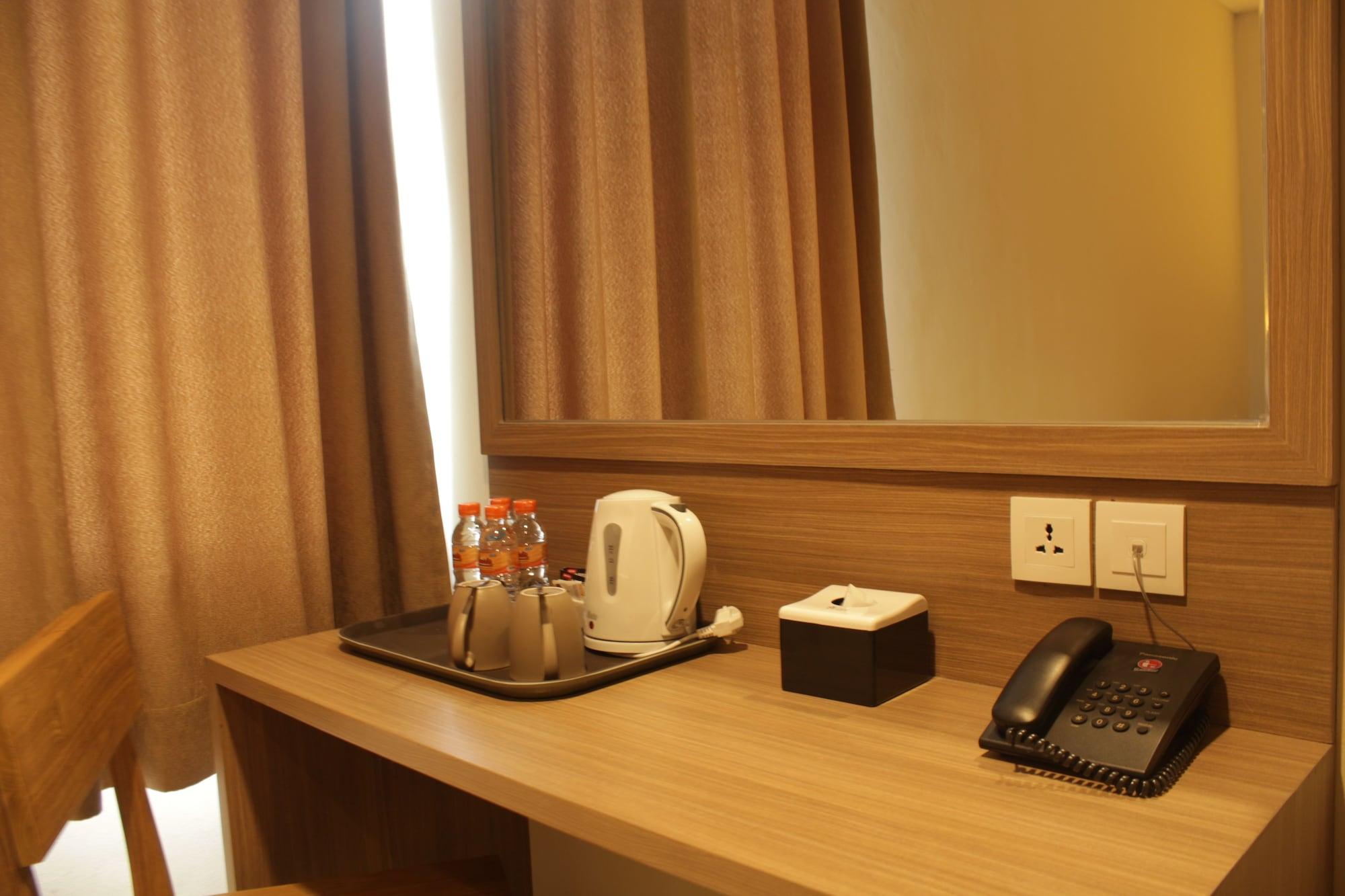 Kytos Hotel Bandung Exterior foto